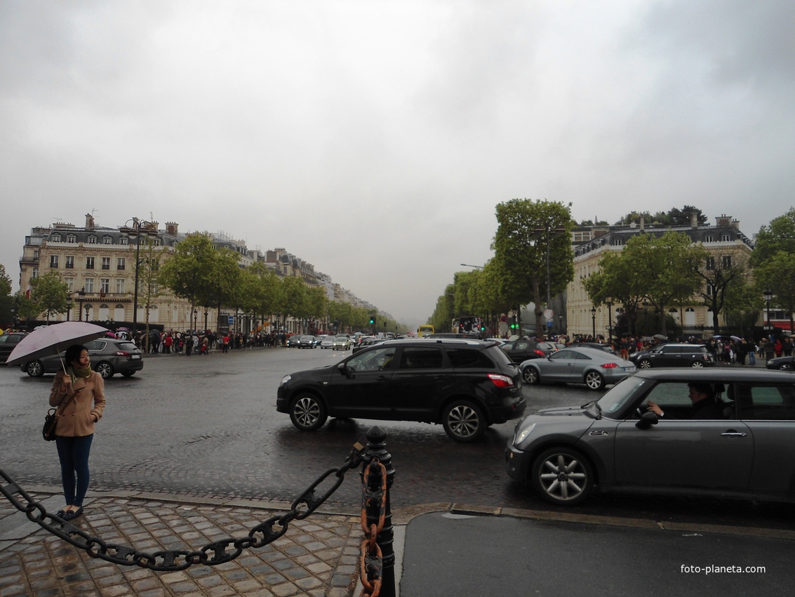 Вид Парижа со стороны триумфальной арки