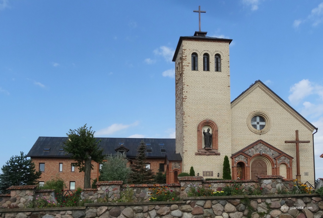 Костел Наисвятейшей Троицы и монастырь францисканцев