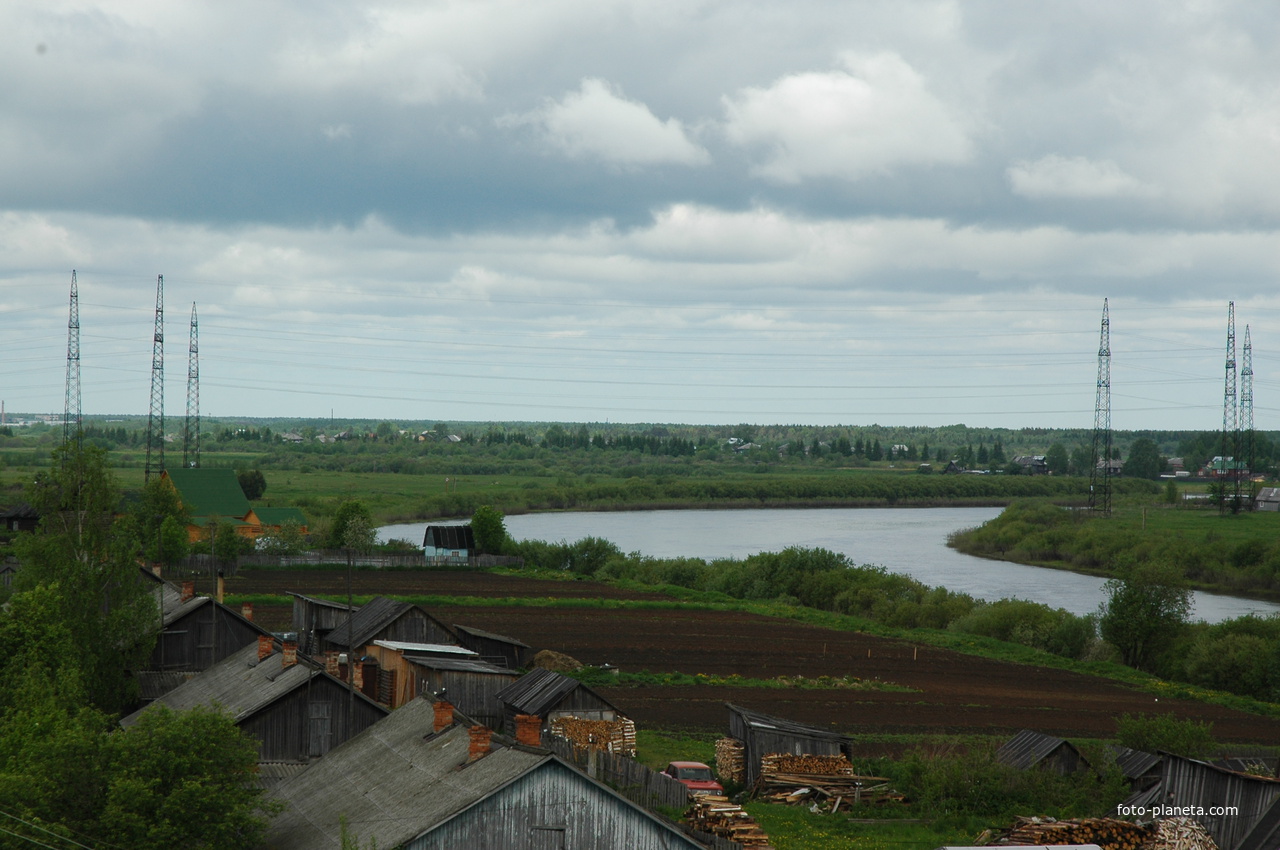 река Сухона в д. Васютино