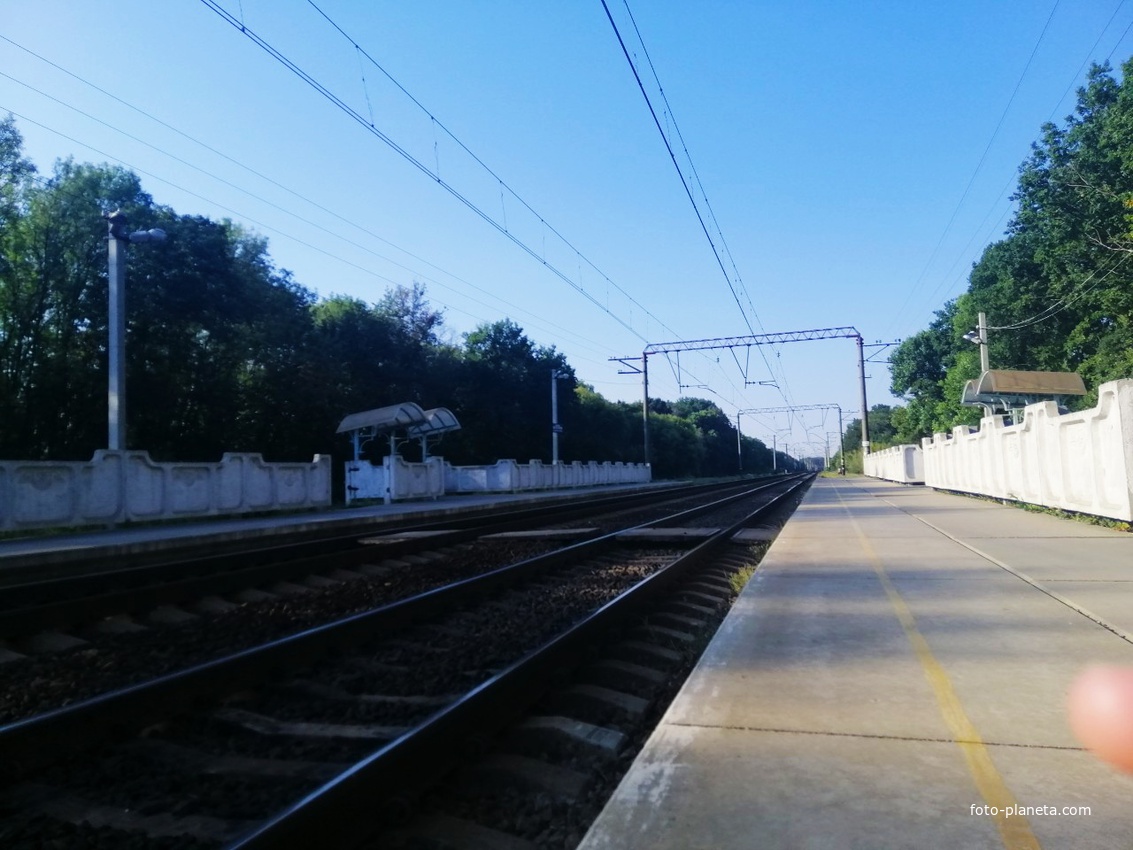 Железнодорожная платформа 978 километр.