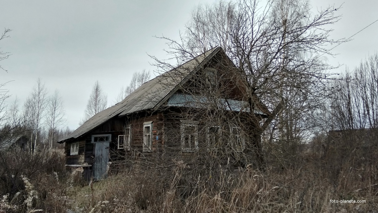 нежилой дом в д. Ярцево