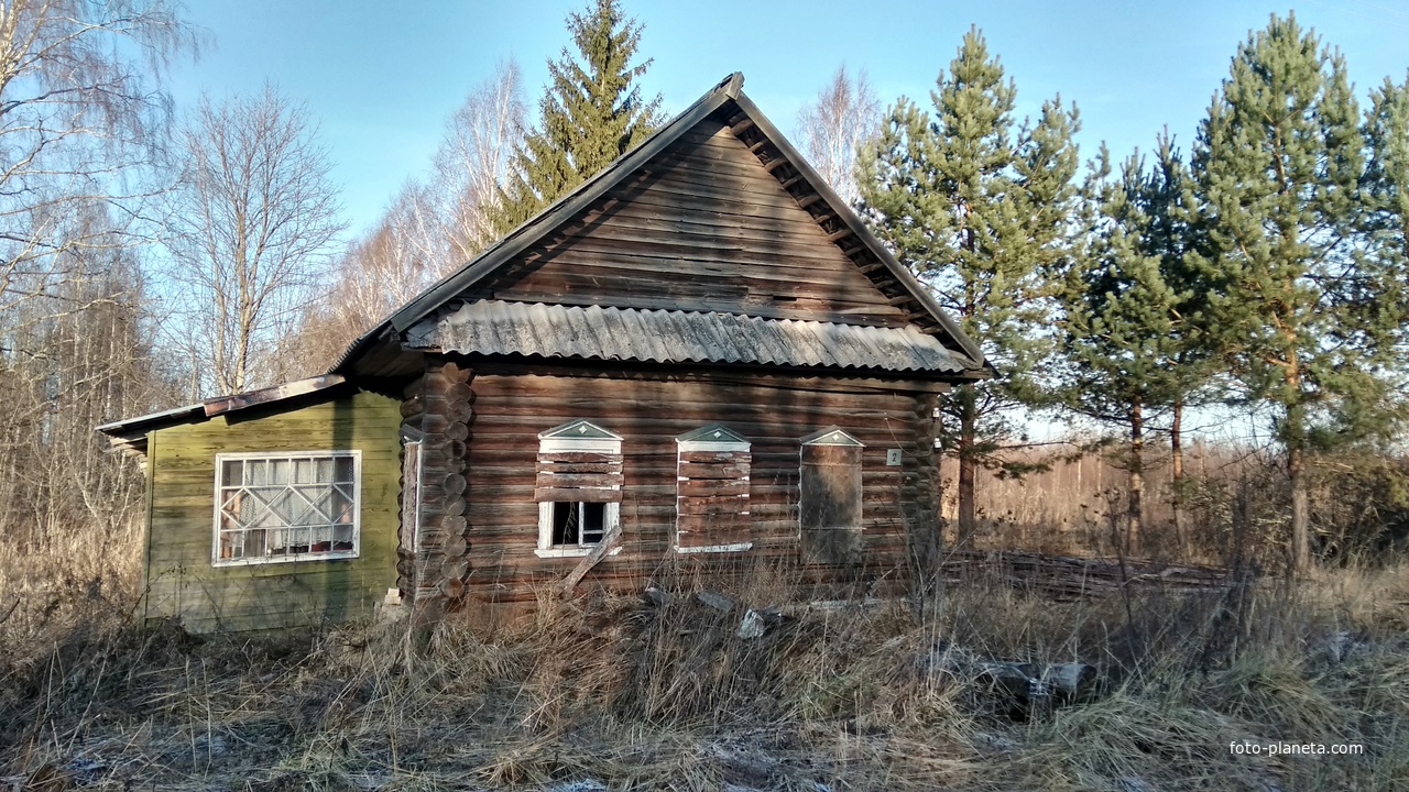 нежилой дом в д. Дубровка