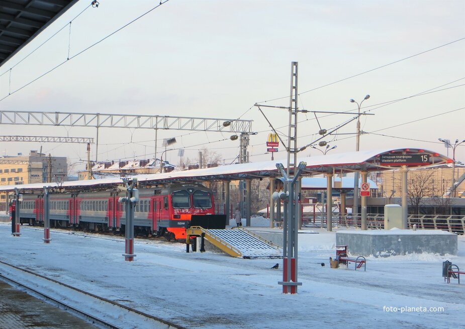 Пригородная платформа станции Казань-1
