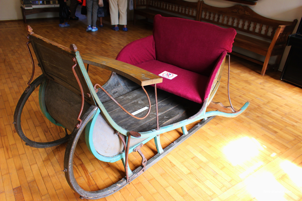 Музей &quot;Здание сельхозшколы княгини М.К. Тенишевой&quot;.