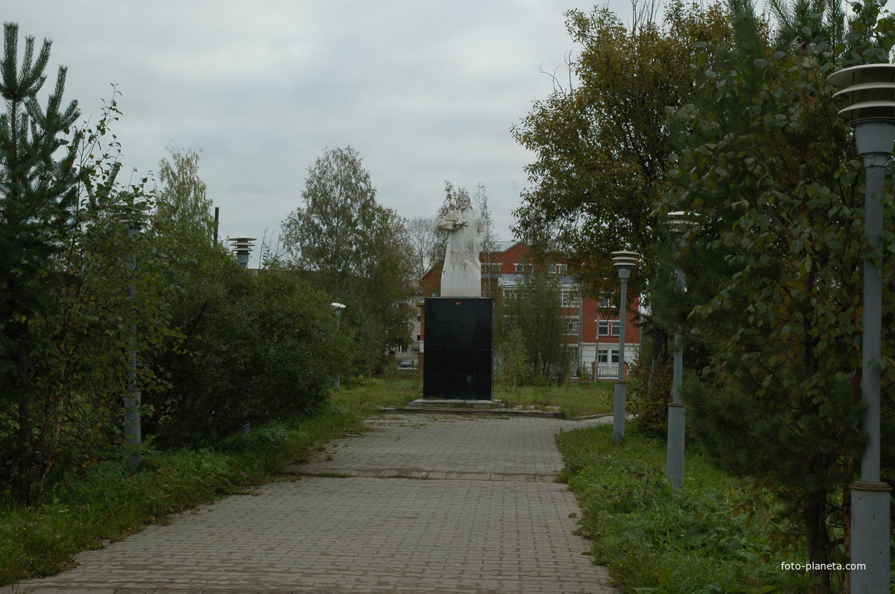 памятник В. И. Ленину. 2008 год