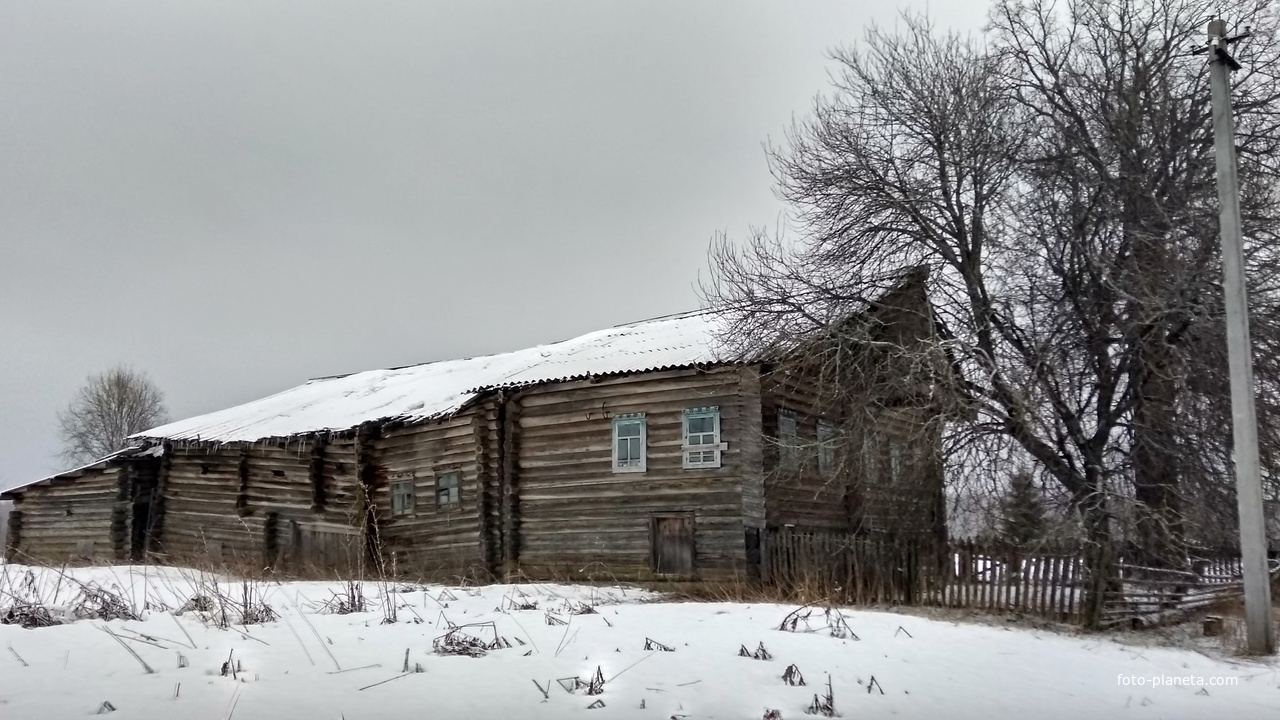 дом в деревне Концевская