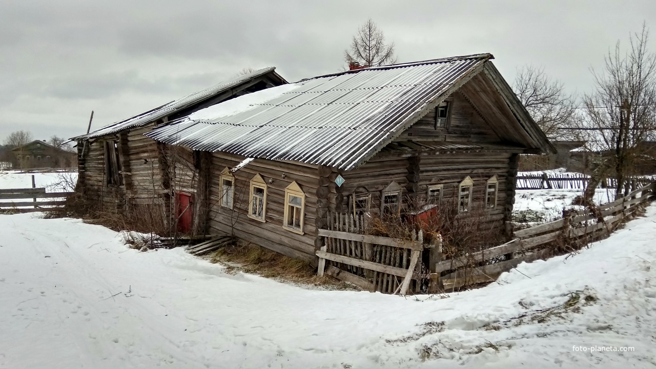 нежилой деревенский дом в д. Данилов Починок | Тотемский район | Фотопланета