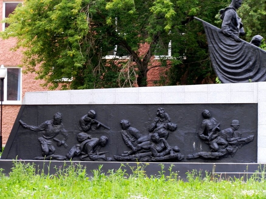 Памятник павшим за Советскую Родину