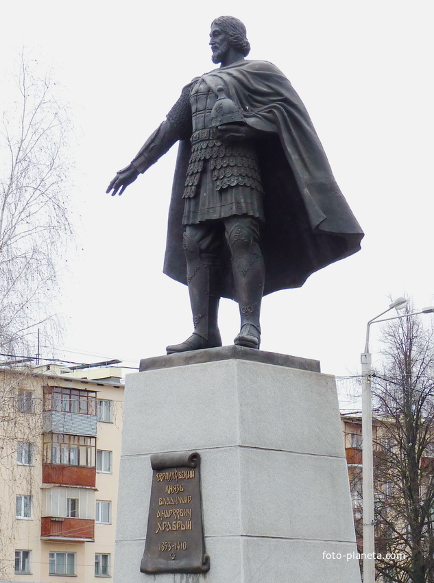 Памятник князю Владимиру Храброму