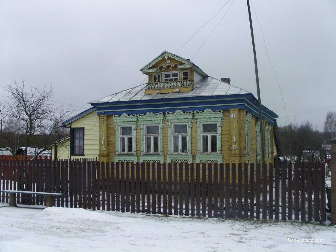 В деревне Югино