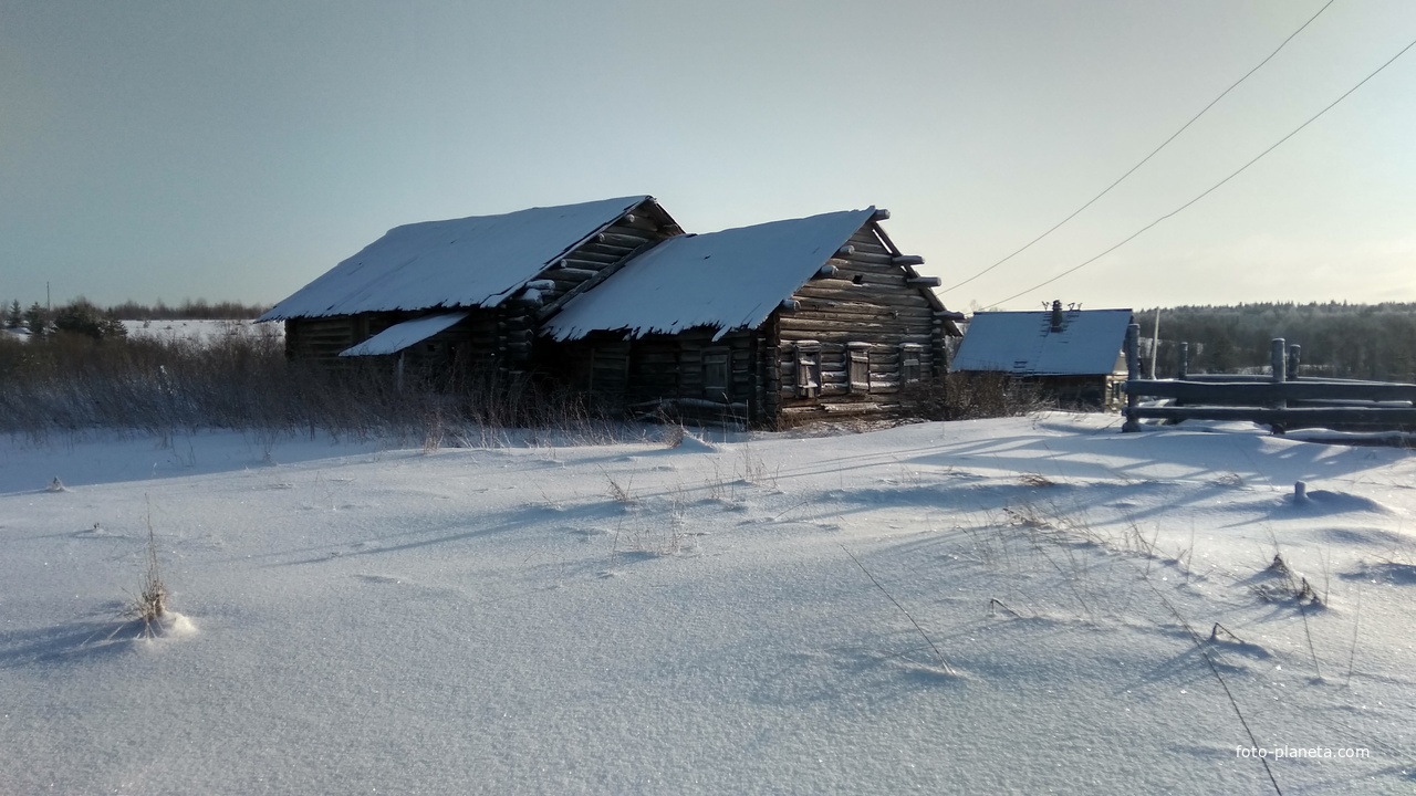 дом в д. Кондратовская