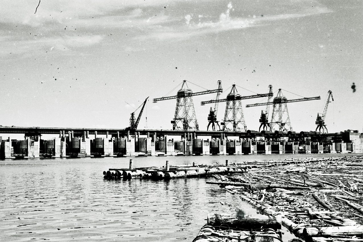 строительство Братской ГЭС 60-е годы