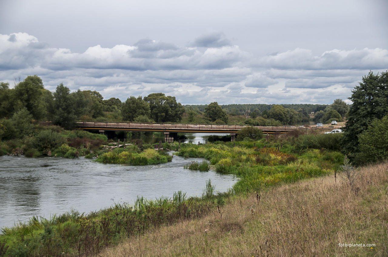 Мост через реку Упу в Никольском