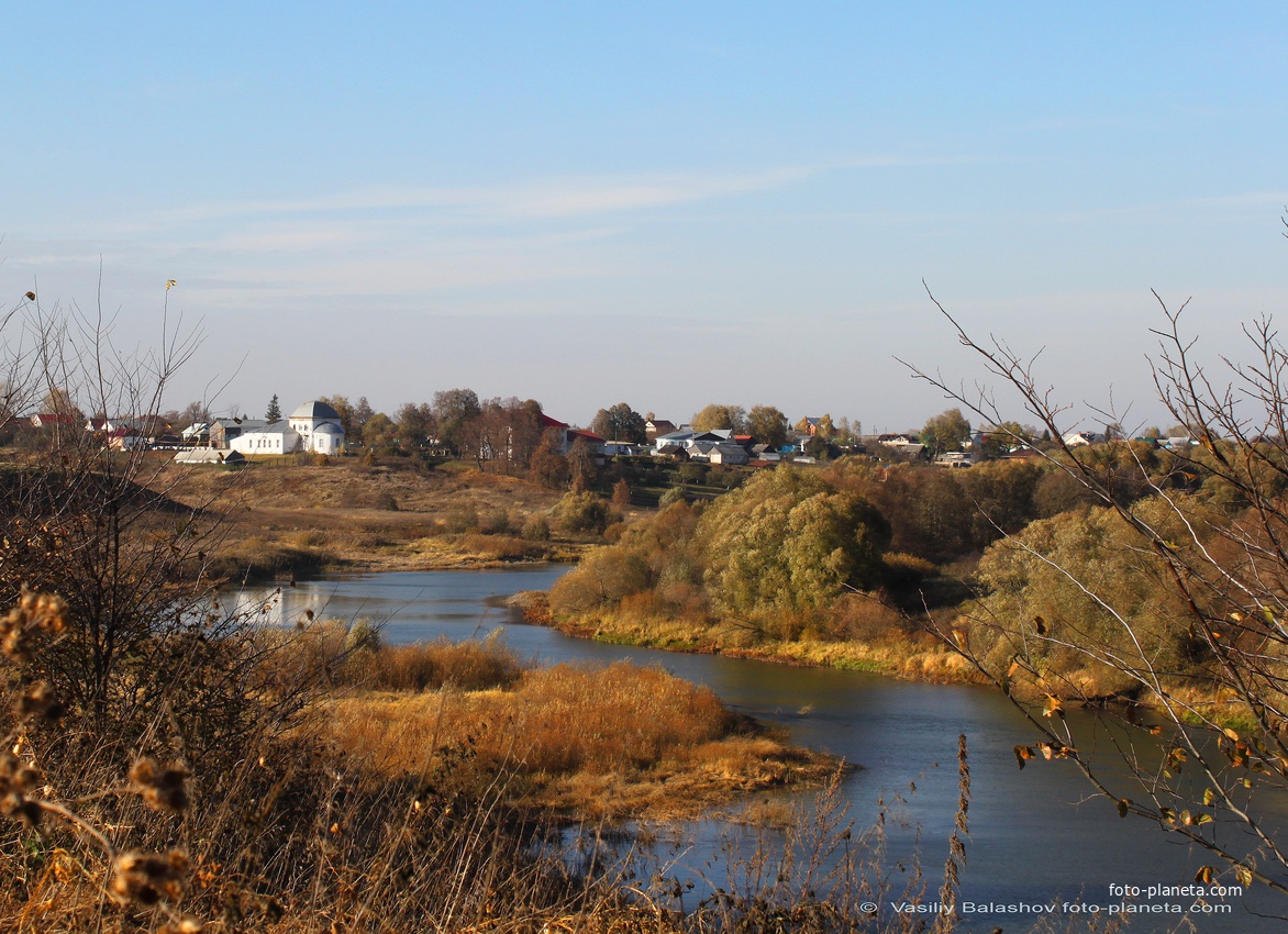Панорама села Барское Городище и реки Нерль