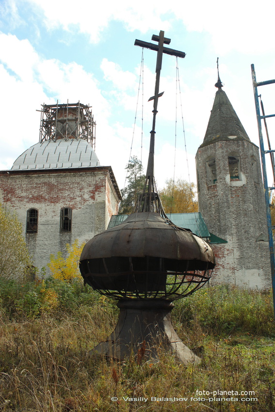 Старый купол у церкви Николая Чудотворца