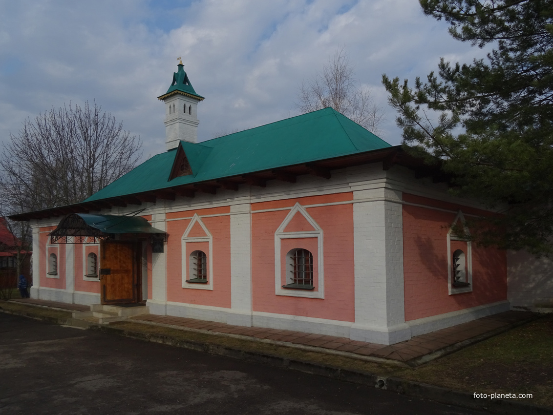 Борисоглебский мужской монастырь. Духовно-просветительский центр &quot;Преображение&quot;.