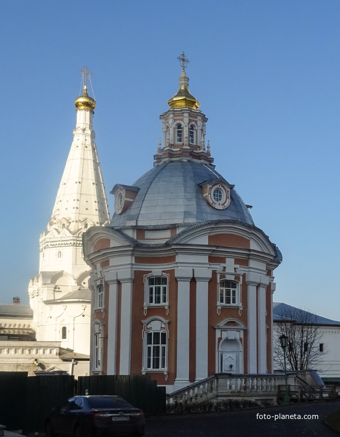 Свято-Троицкая Сергиева Лавра. Церковь Смоленской Иконы Божией Матери.