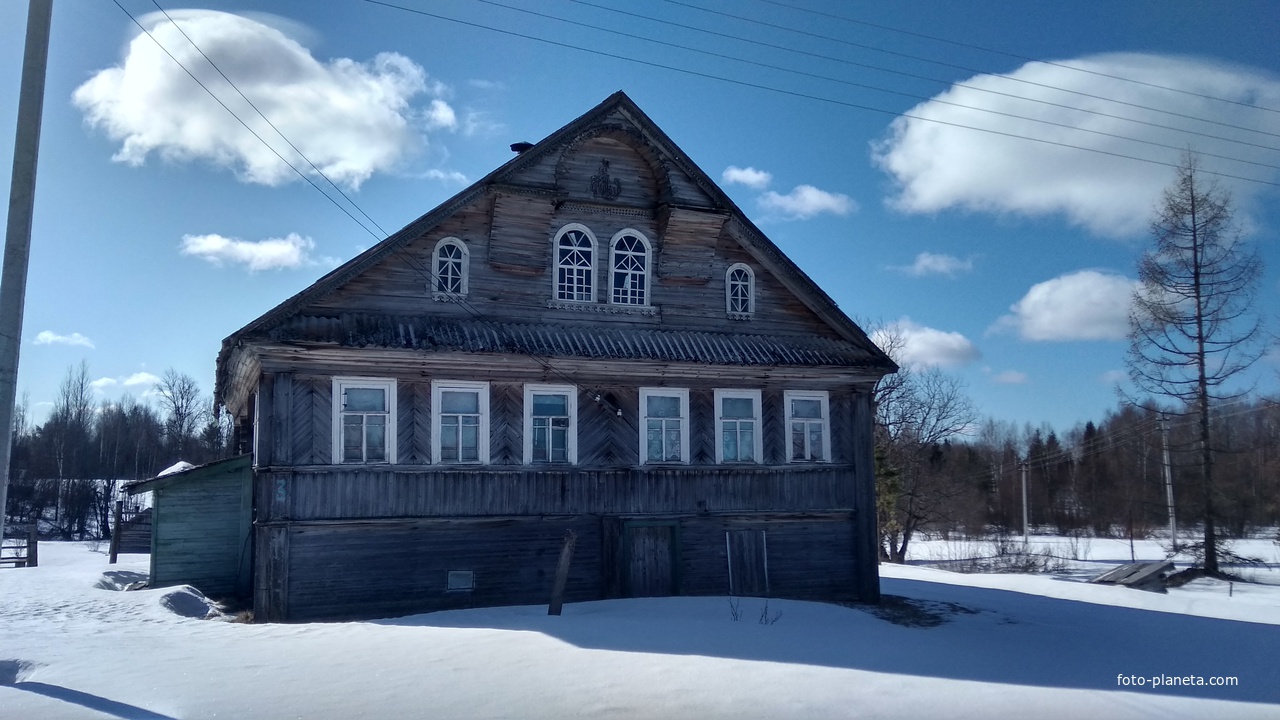 дом в д. Опуринская