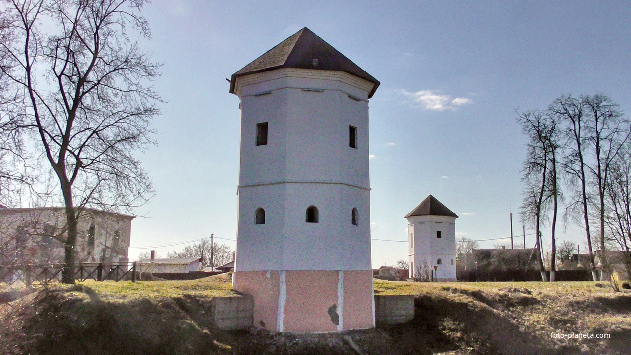 Быхов. Башни замка Ходкевичей.