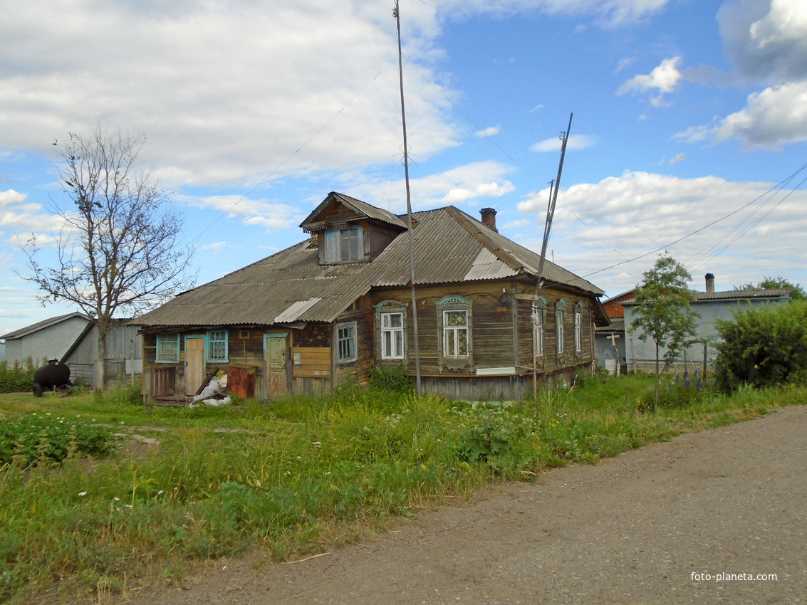 Станция Деболовская. Старый дом.