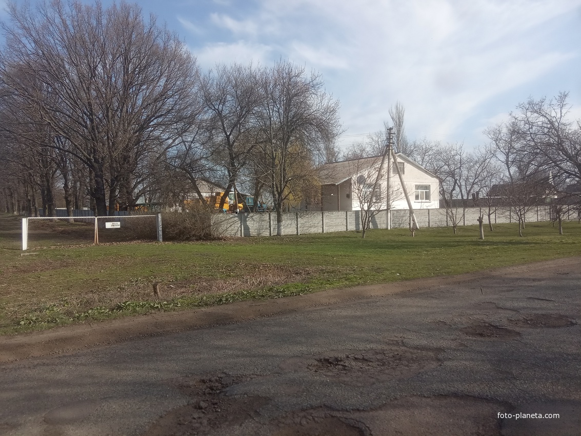 Окраина села.