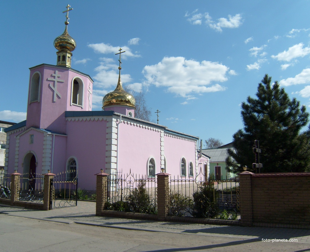 Храм священномученика Владимира митрополита Киевского.