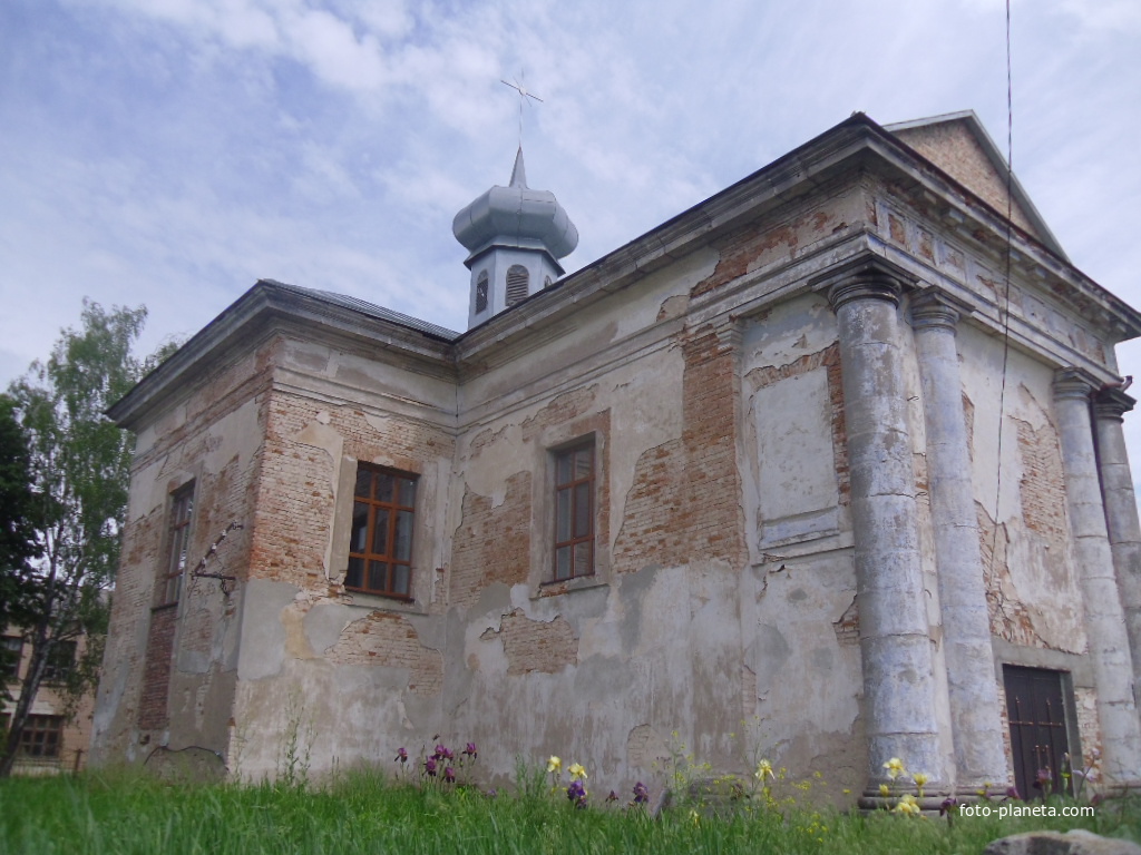 Римско-католическая церковь Преображения Господнего построенная в период 1799 - 1808 г.