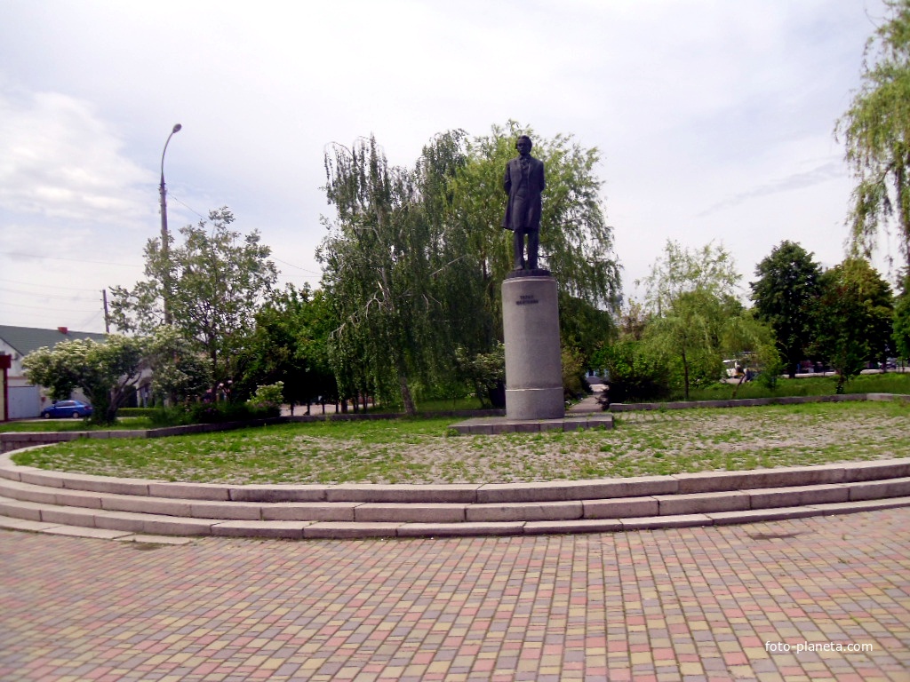 Памятник молодому Т.Г.Шевченко(1981г).
