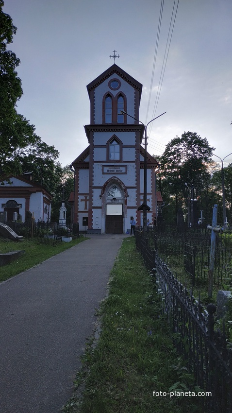 Костёл на Кальварийском кладбище