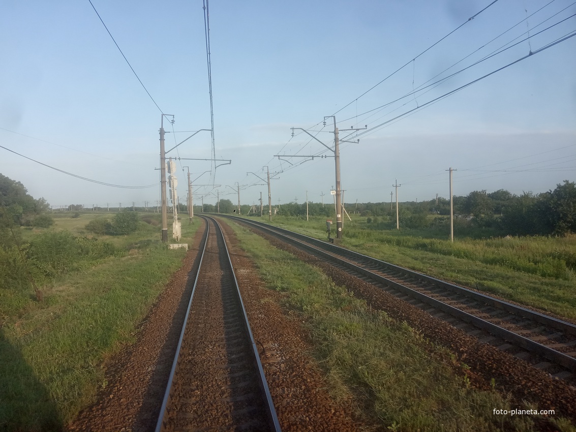 Лозово-Севастопольский железнодорожный путь.