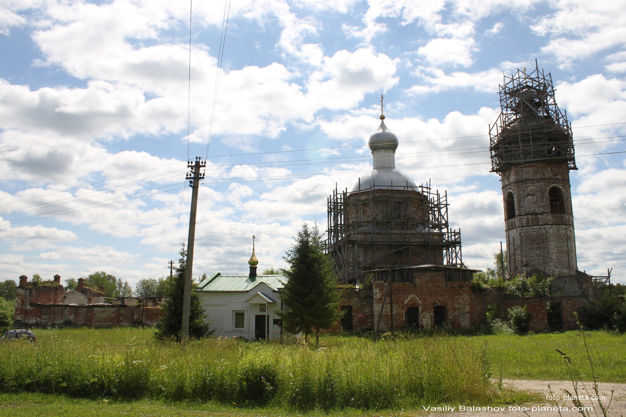 Храмовый комплекс Петропавловской, Успенской церквей и часовни Серафима Саровского