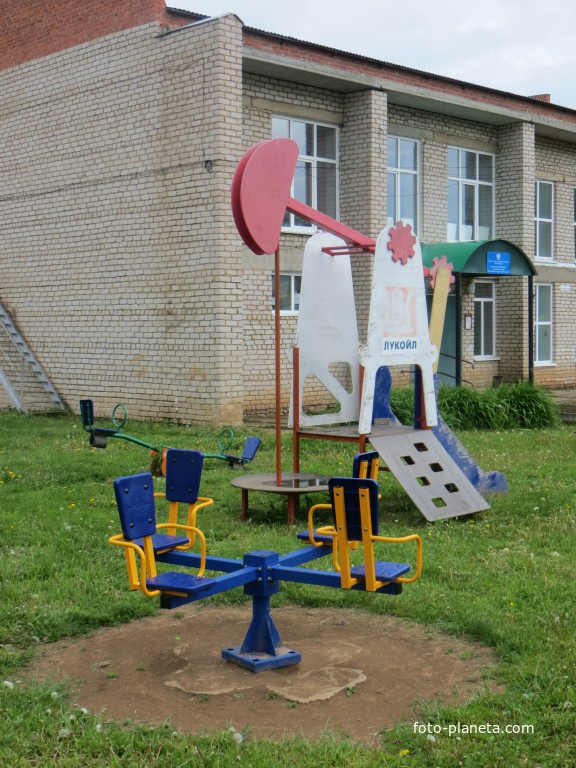 Детская площадка