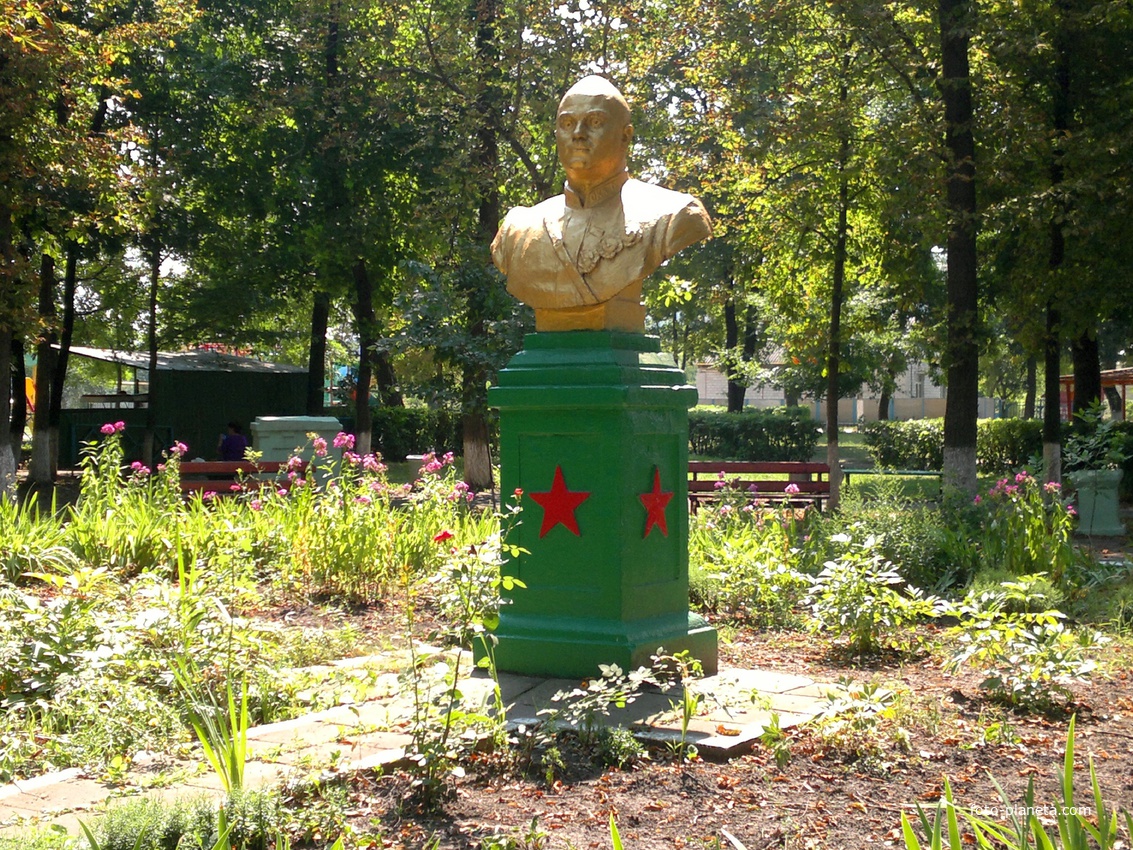 Балта. Памятник Григорию Ивановичу Котовскому.