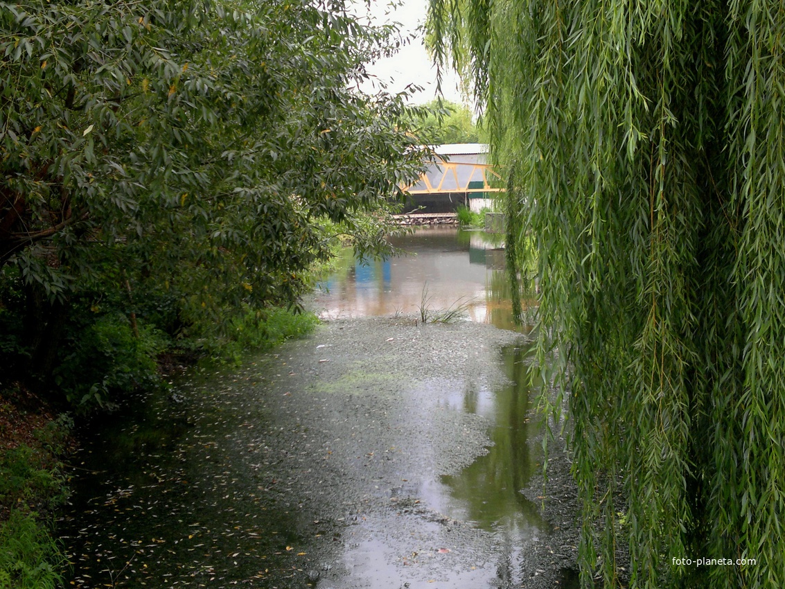 Балта. Река Кодыма в центре города.