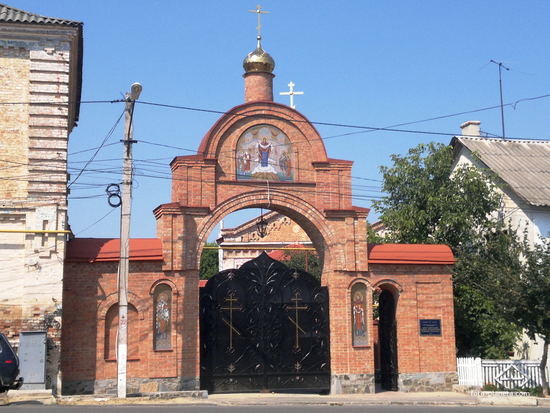 Балта. Свято-Покровский Балтско-Феодосийский мужской монастырь.