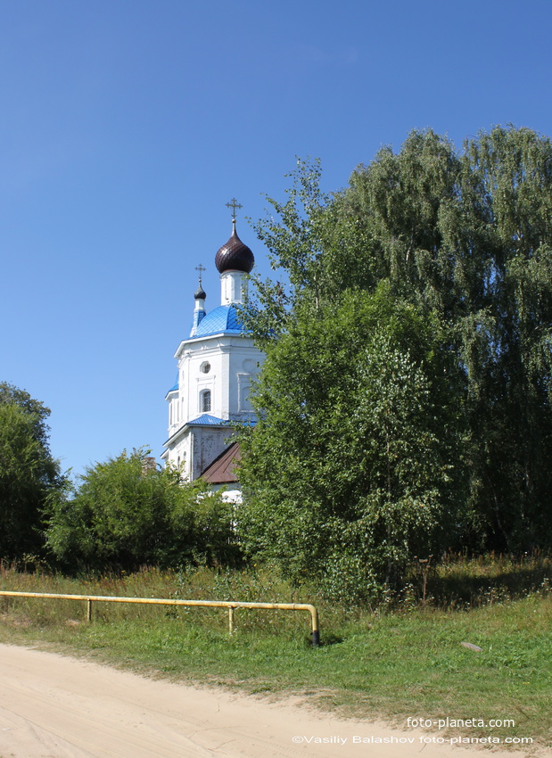 Ельцы, Покровская церковь