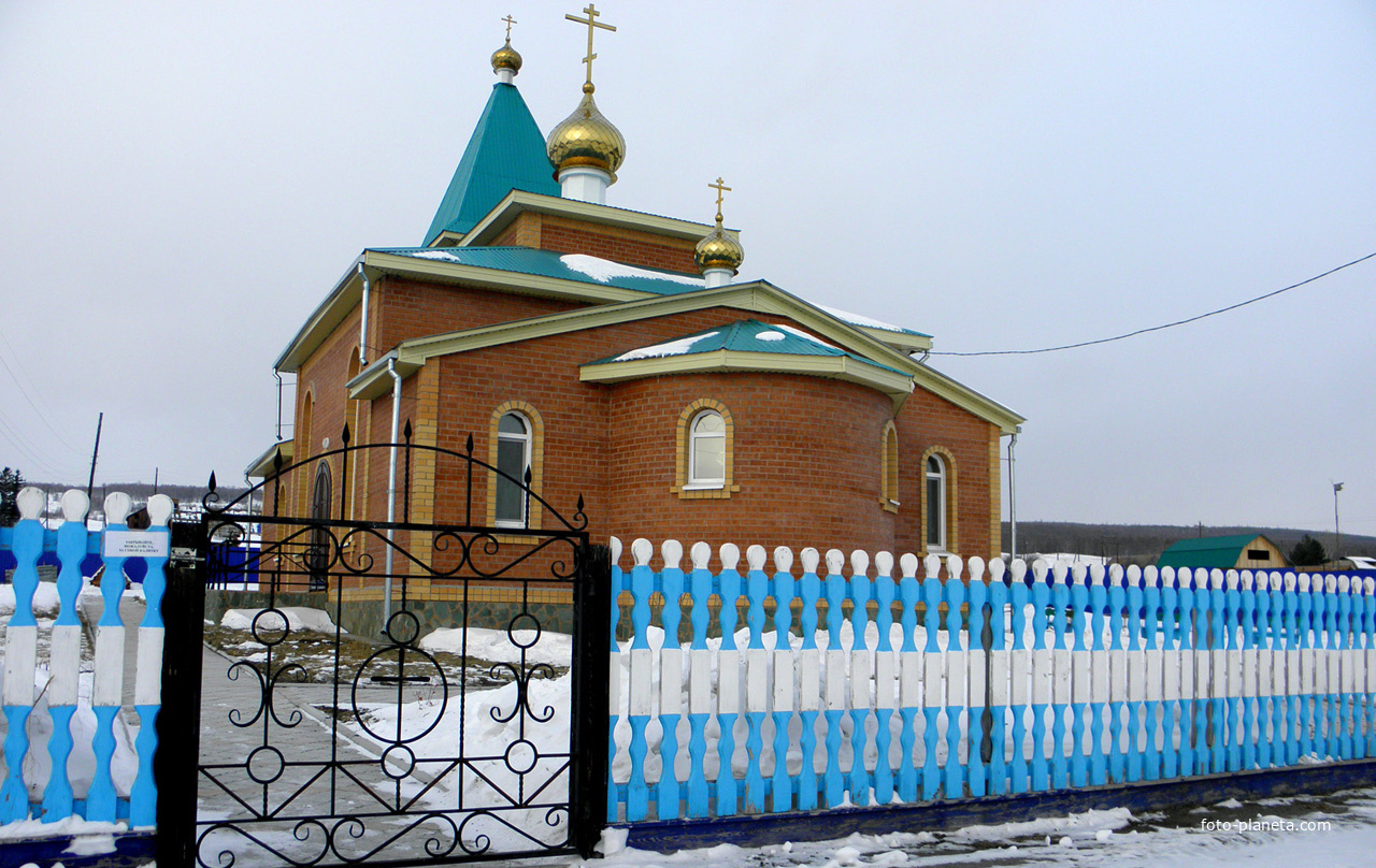 Церковь села Черное Озеро