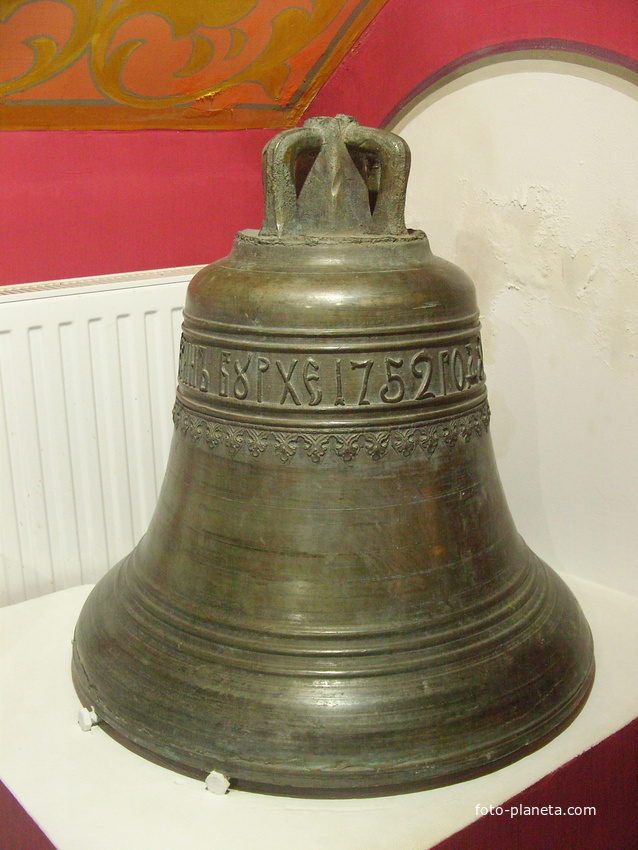 В музее колоколов