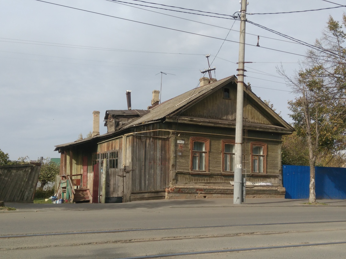 Дом на улице Карачевской