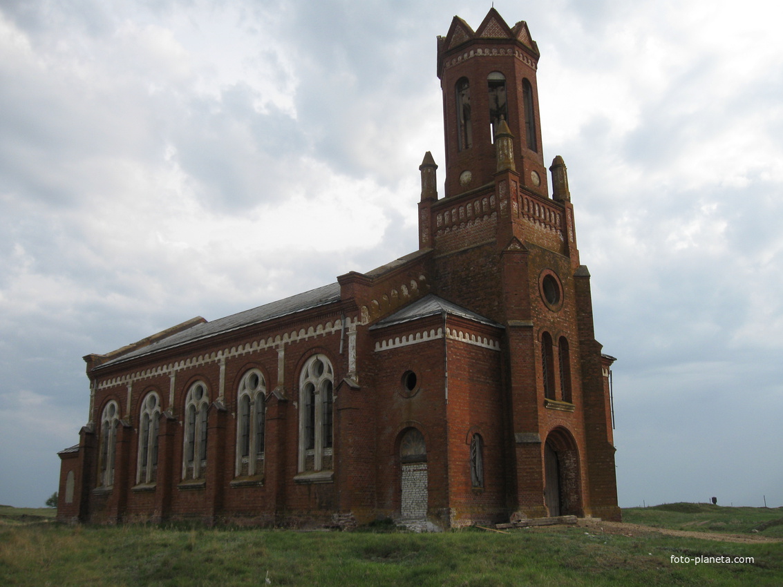 Лютеранская церковь в селе Гречихино.