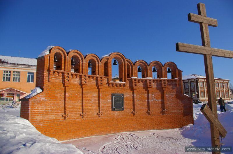 мемориальный комрлекс в честь Свято-Троицкого собора