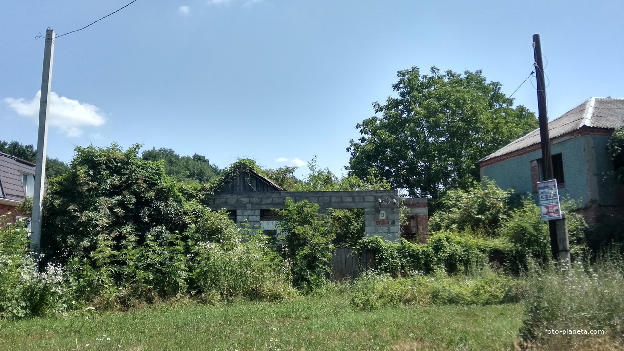 недостроенный дом в хуторе Грозный