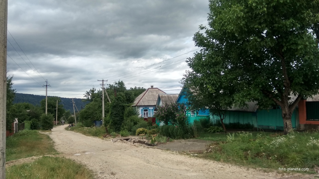 улица в хуторе Каменномостский
