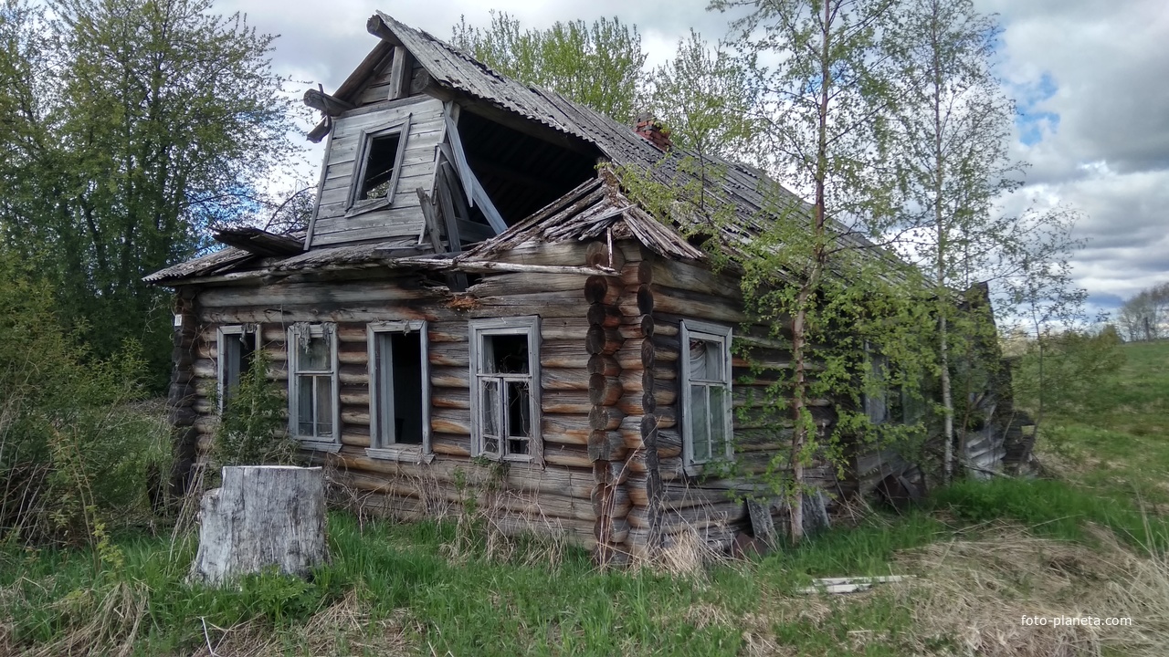 нежилой дом в д. Павловская