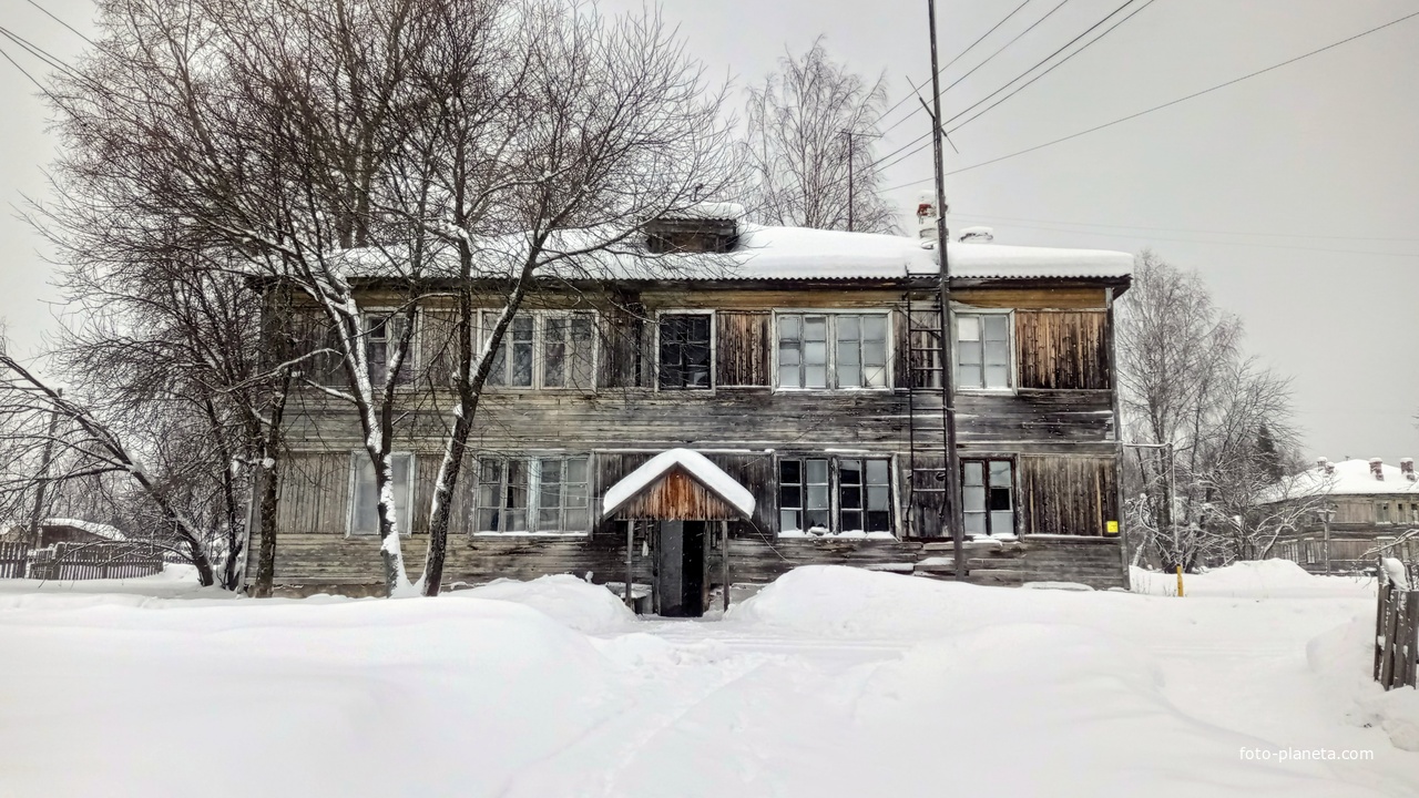 многоквартирный дом в Комсомольске на Печоре