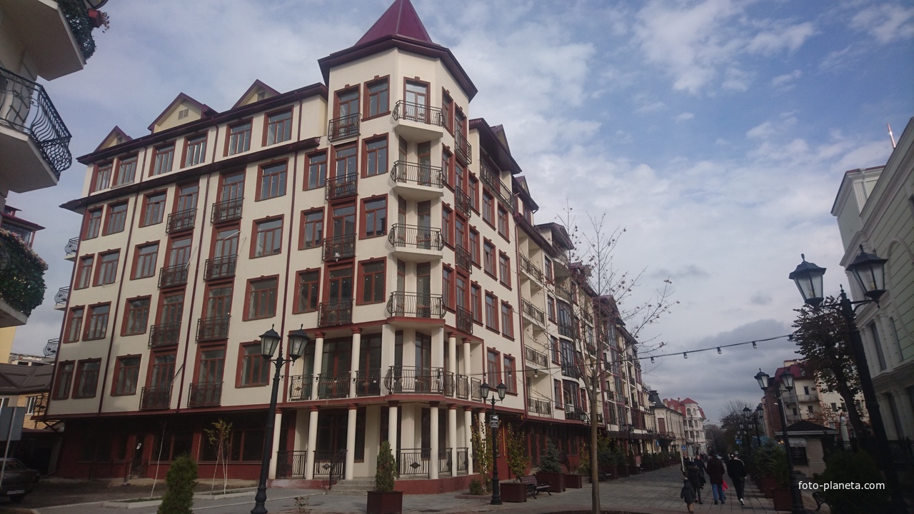 На Кабардинской улице