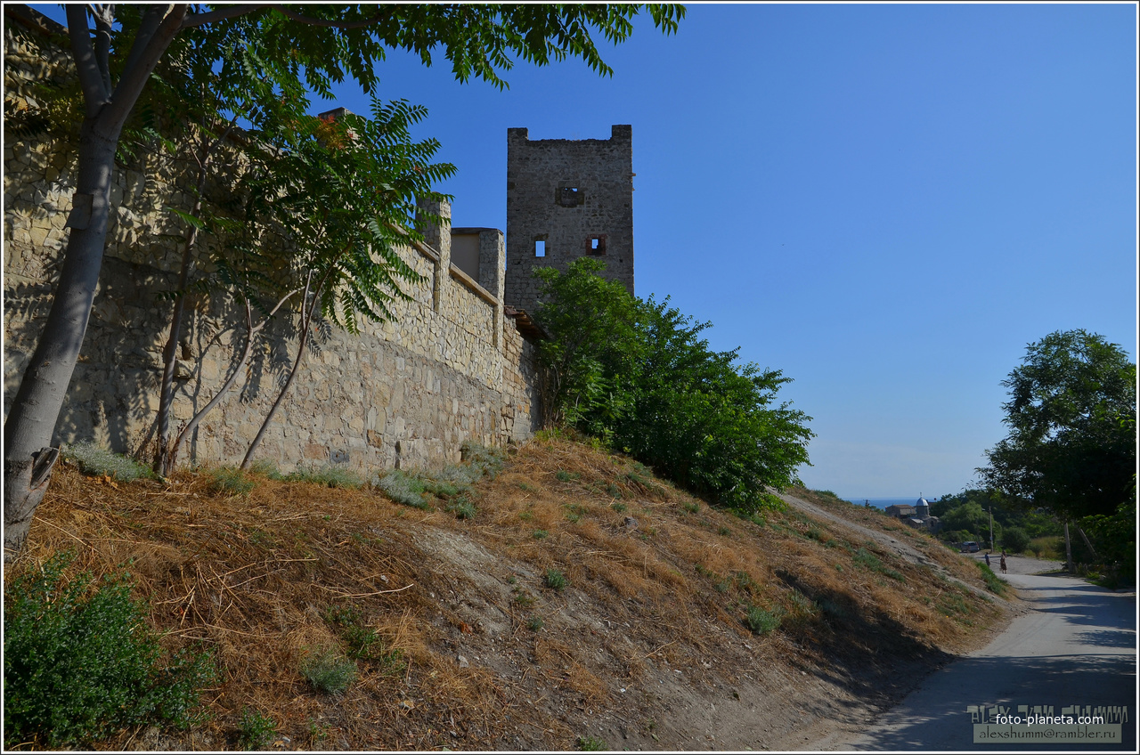 Крепость Кафа. Башня Климента