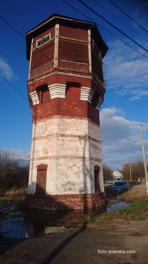 Водонапорная башня постройки 1912г. в посёлке Комбината стройматериалов-1
