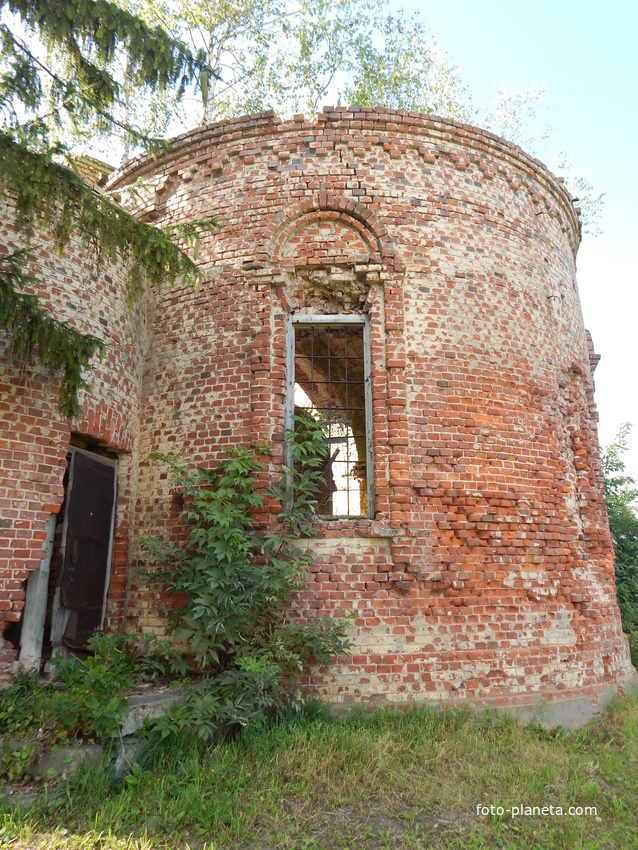 Остатки церкви Св.Ильи (апсидная часть)