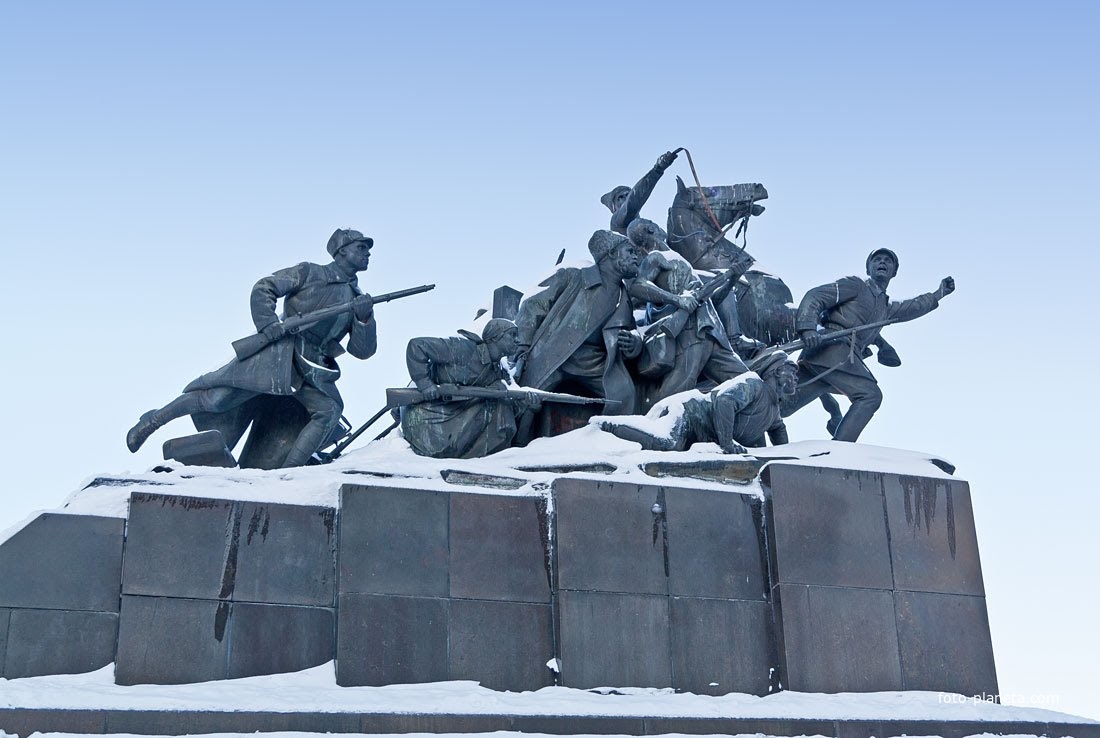 Памятник В.И.Чапаеву